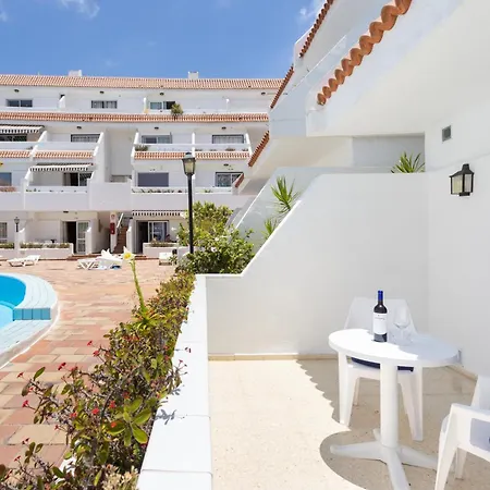 Appartamento Home2book Cute Apt, Pool & Terrace Americas *